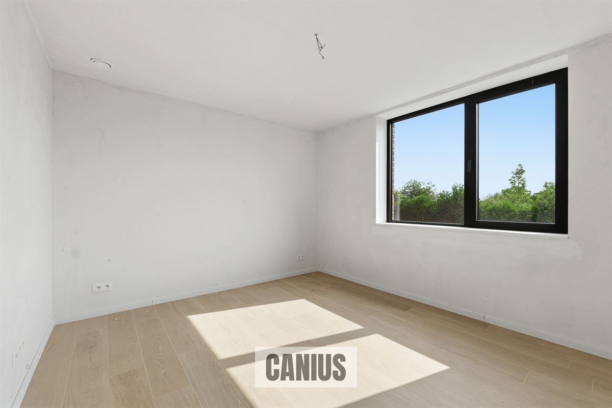 KNAPPE NIEUWBOUWWONING MET 3 SLPKS