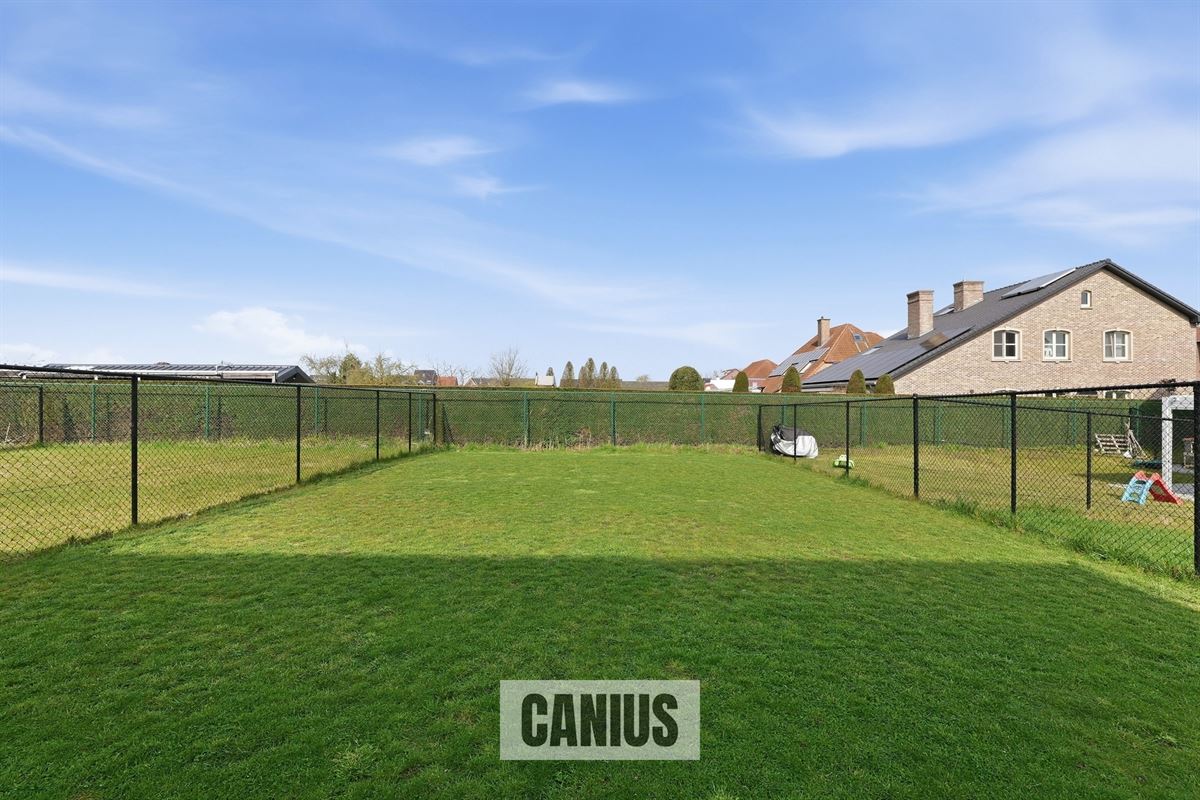 INSTAPKLARE WONING MET 3 SLKS & TUIN