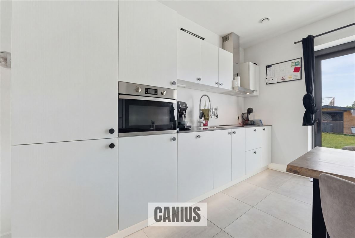 INSTAPKLARE WONING MET 3 SLKS & TUIN