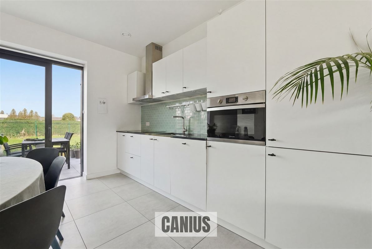 INSTAPKLARE WONING MET 3 SLKS & TUIN