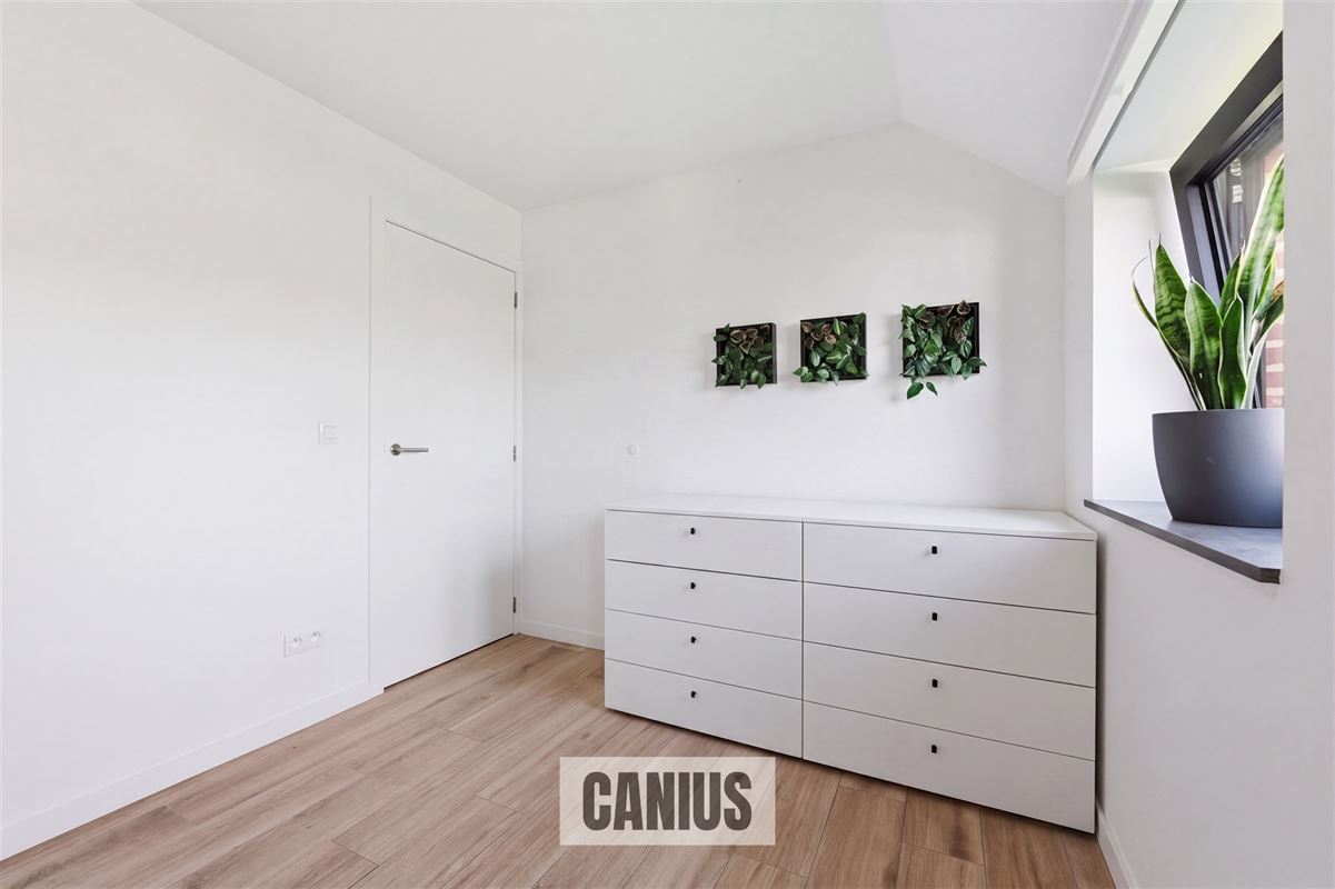 INSTAPKLARE WONING MET 3 SLKS & TUIN