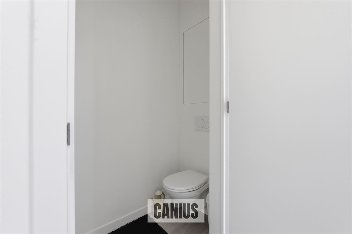 ENERGIEZUINIGE OPEN BEBOUWING MET 3 SLKS