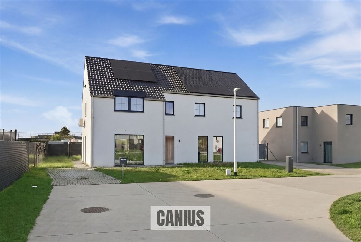 INSTAPKLARE WONING MET 3 SLKS & TUIN