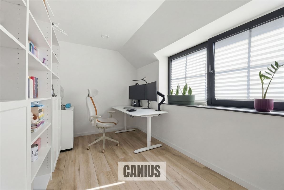 INSTAPKLARE WONING MET 3 SLKS & TUIN