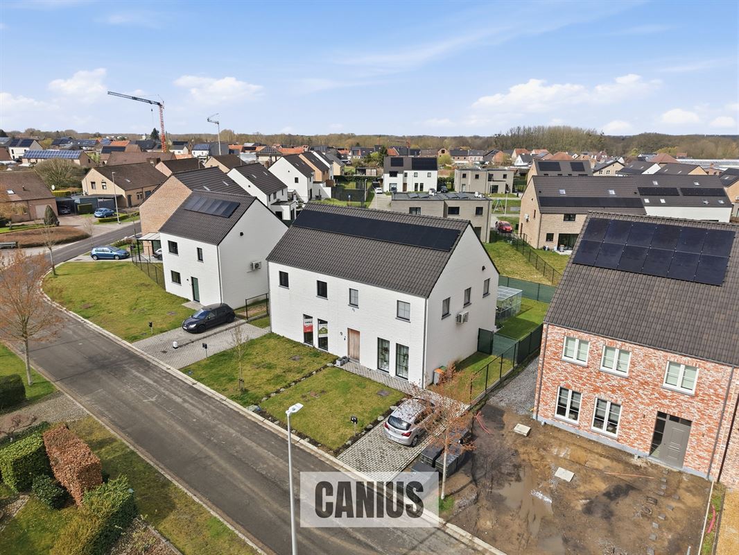 LANDELIJKE HOB MET 3 SLKS & TUIN