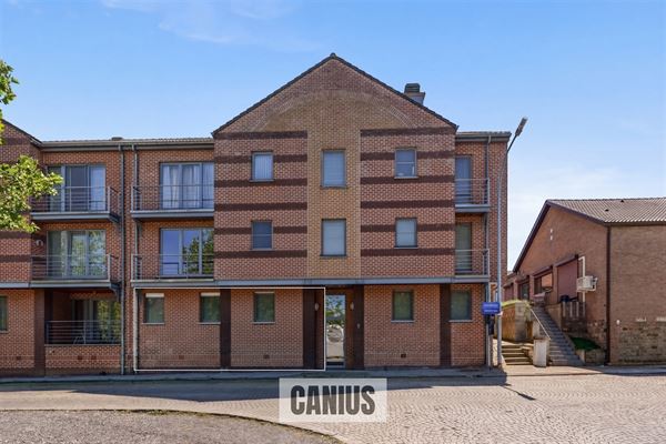 STIJLVOL GELIJKVLOERS APPARTEMENT MET DRIE SLAAPKAMERS