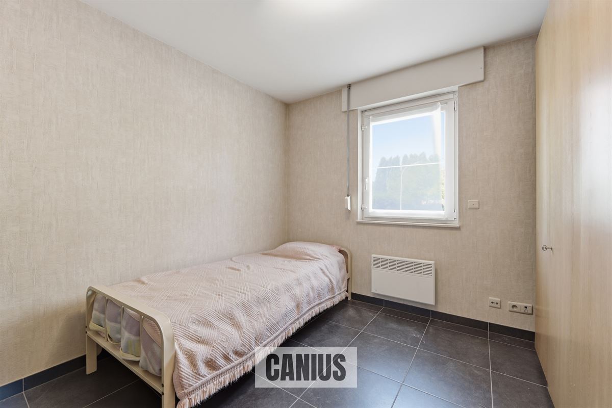 STIJLVOL GELIJKVLOERS APPARTEMENT MET DRIE SLAAPKAMERS
