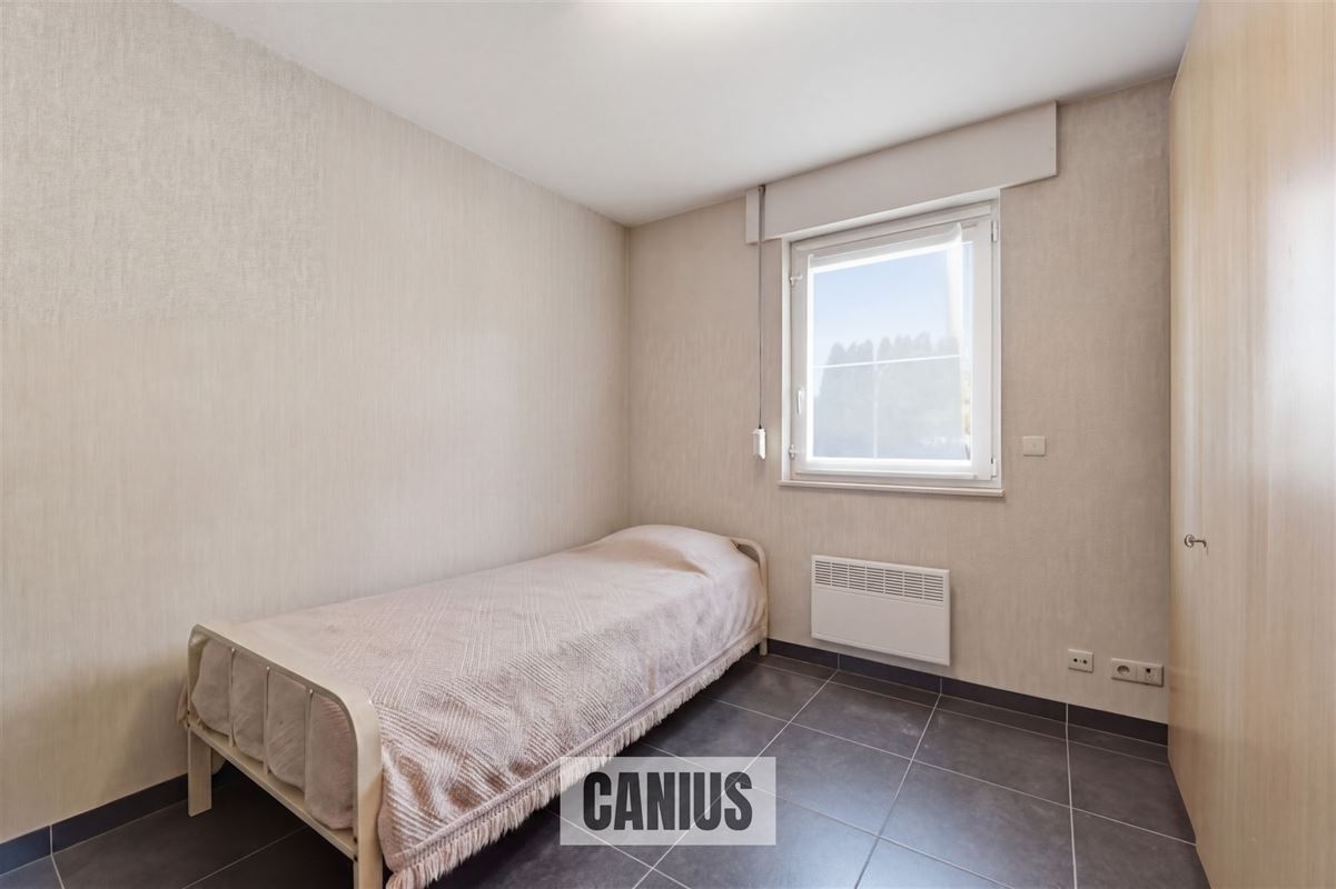 STIJLVOL GELIJKVLOERS APPARTEMENT MET DRIE SLAAPKAMERS