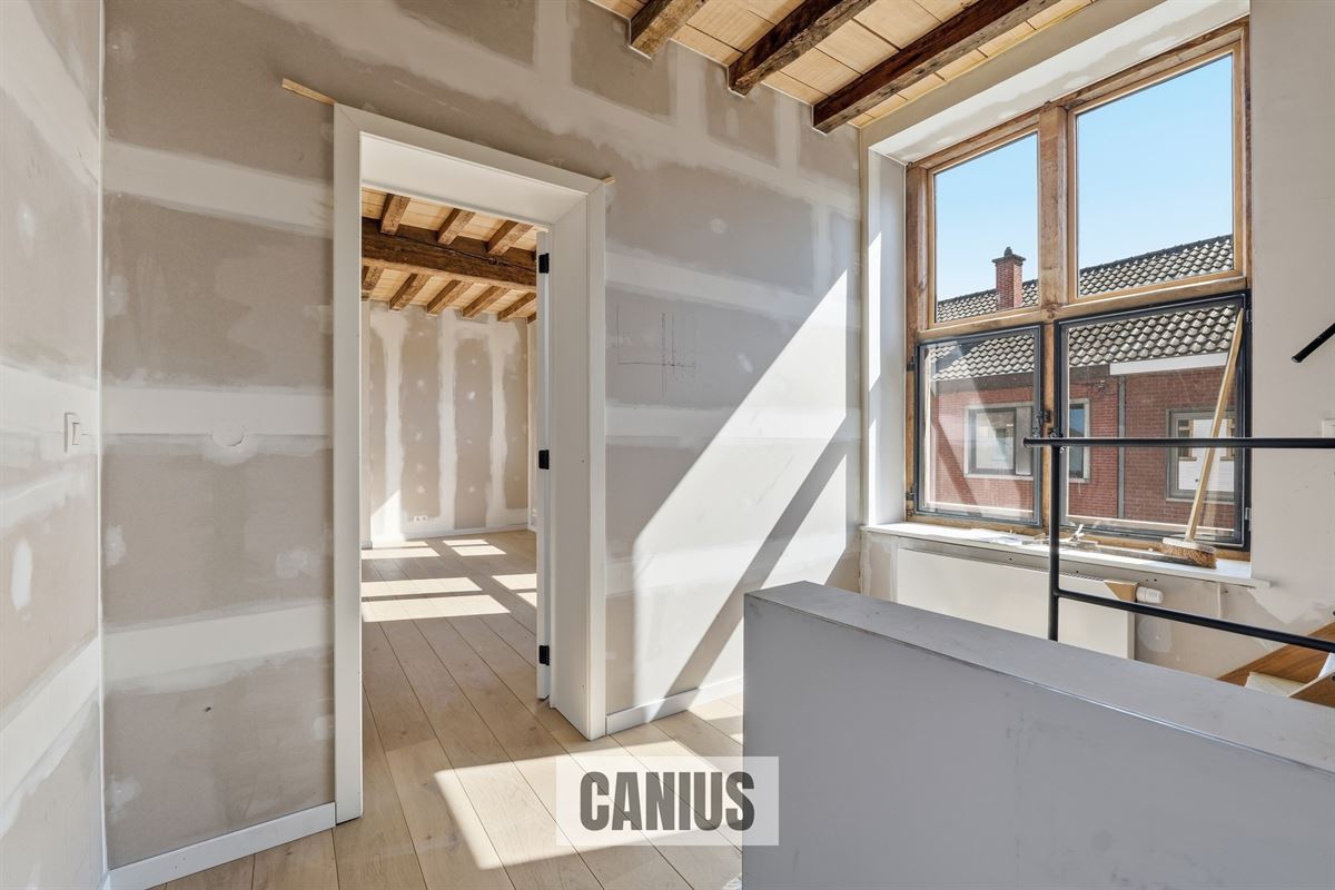 STATIGE WONING MET 3 SLKS EN TERRAS
