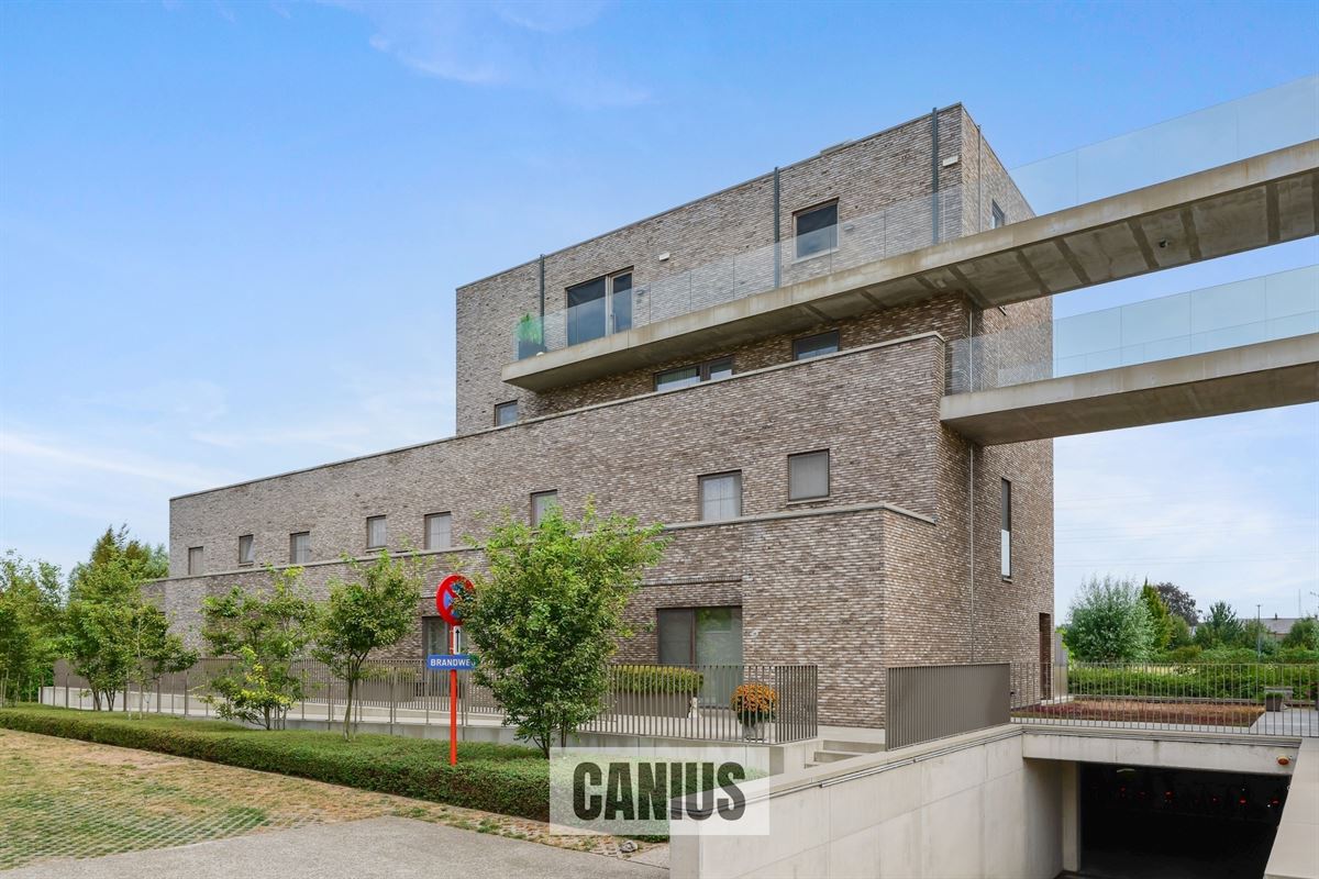 ENERGIEZUINIG APPARTEMENT MET 3 SLPK EN RUIME TERRASSEN