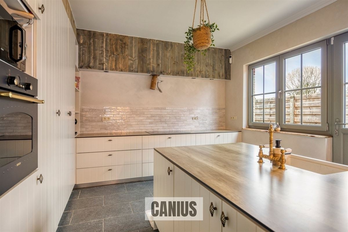 KNAPPE WONING MET 4 SLAAPKAMERS