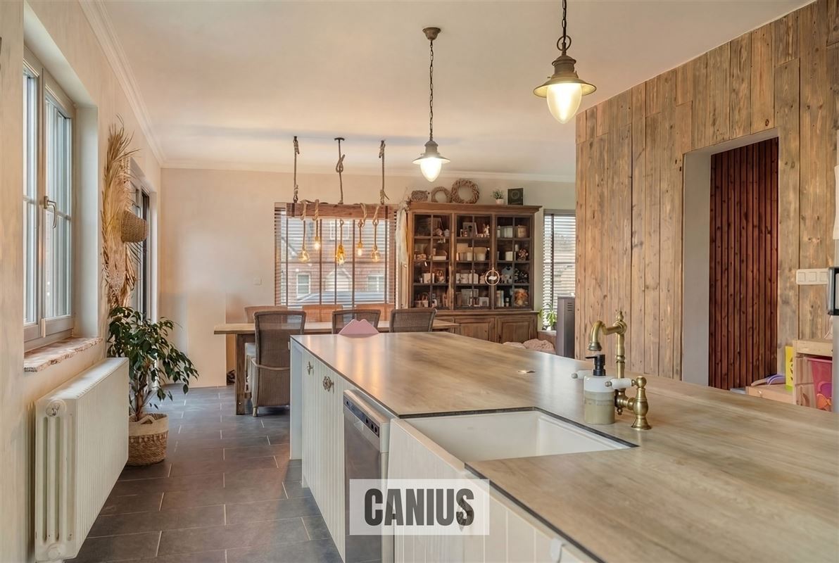 KNAPPE WONING MET 4 SLAAPKAMERS