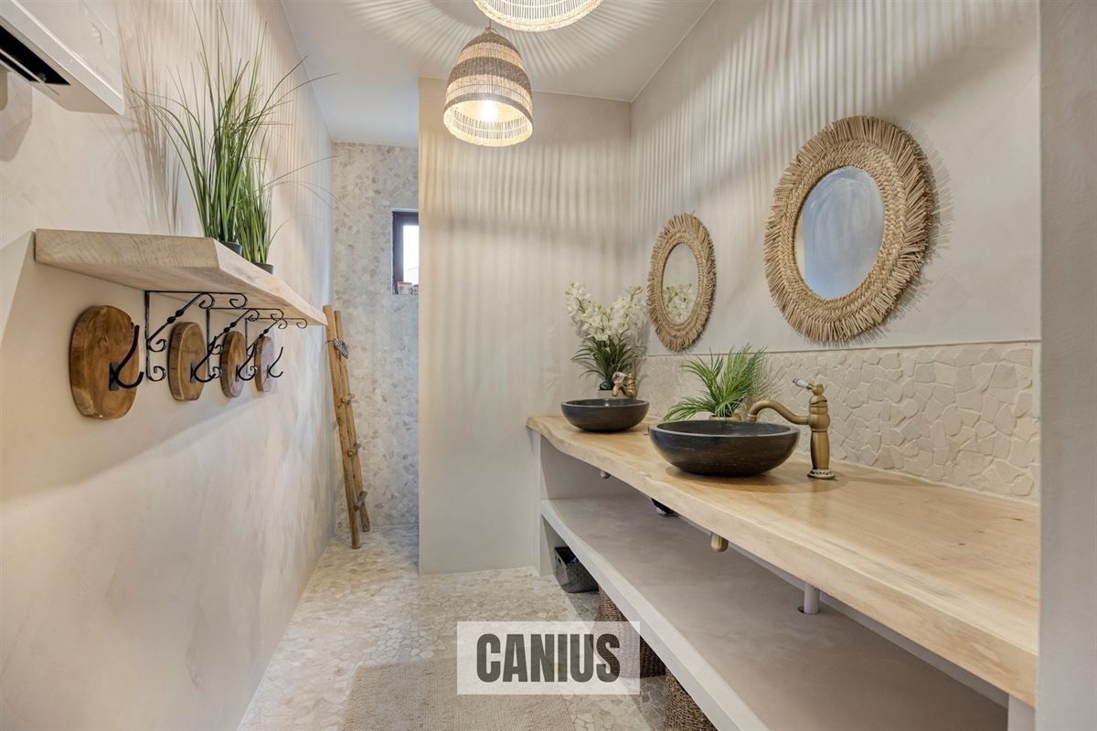 KNAPPE WONING MET 4 SLAAPKAMERS