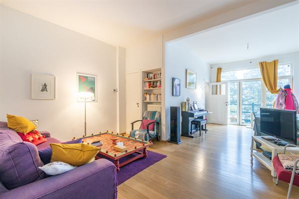 Charmante maison 3 chambres avec jardin idéalement située