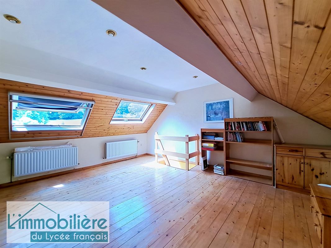 Lumineuse maison 3 chambres + bureau
