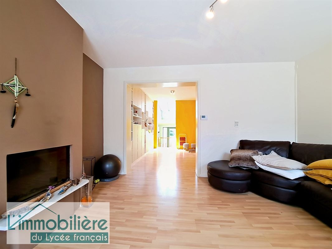 Lumineuse maison 3 chambres + bureau