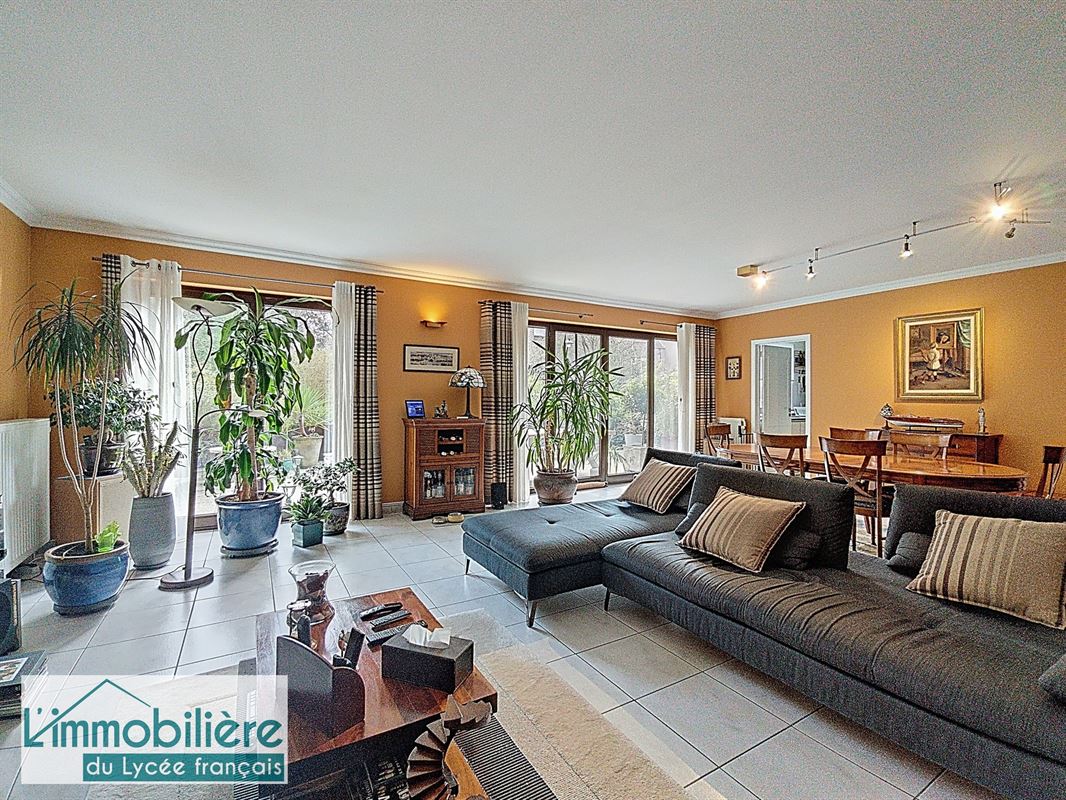Lumineux Duplex 3 chambres avec terrasse de 50m² - PEB C