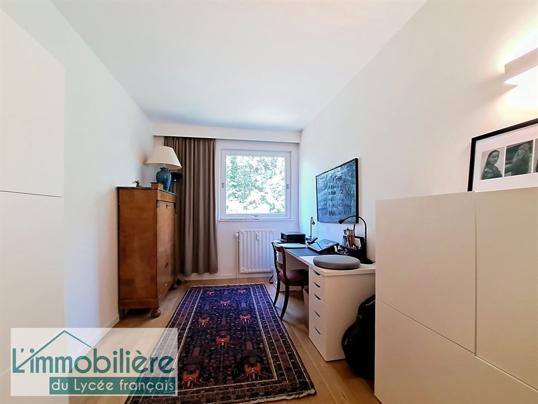 Lumineux appartement meublé 3 chambres + parking