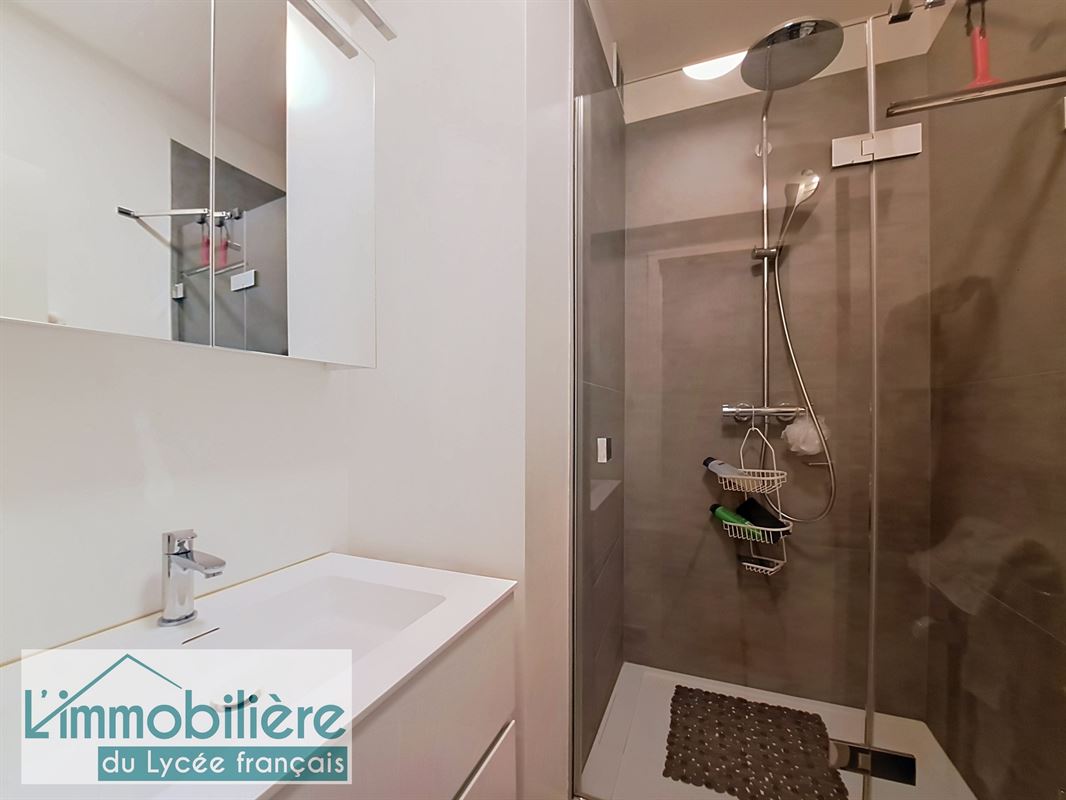 Lumineux appartement meublé 3 chambres + parking