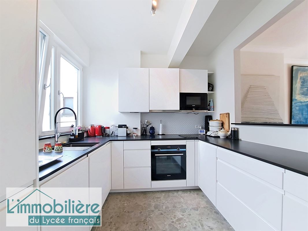 Lumineux appartement meublé 3 chambres + parking