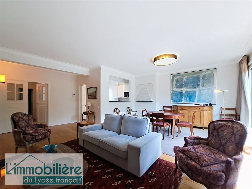 Lumineux appartement meublé 3 chambres + parking
