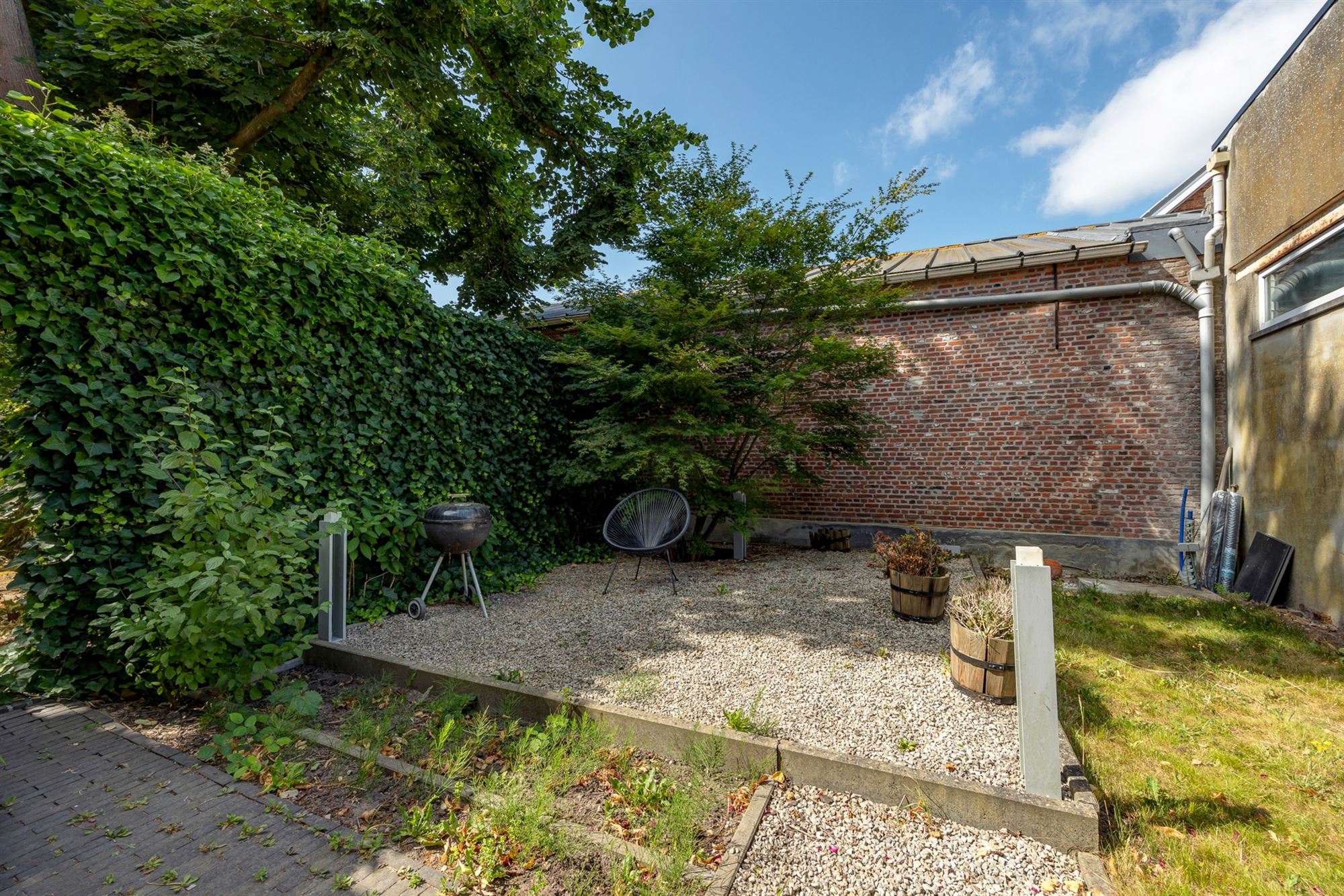 Huis in LEEST, foto 3