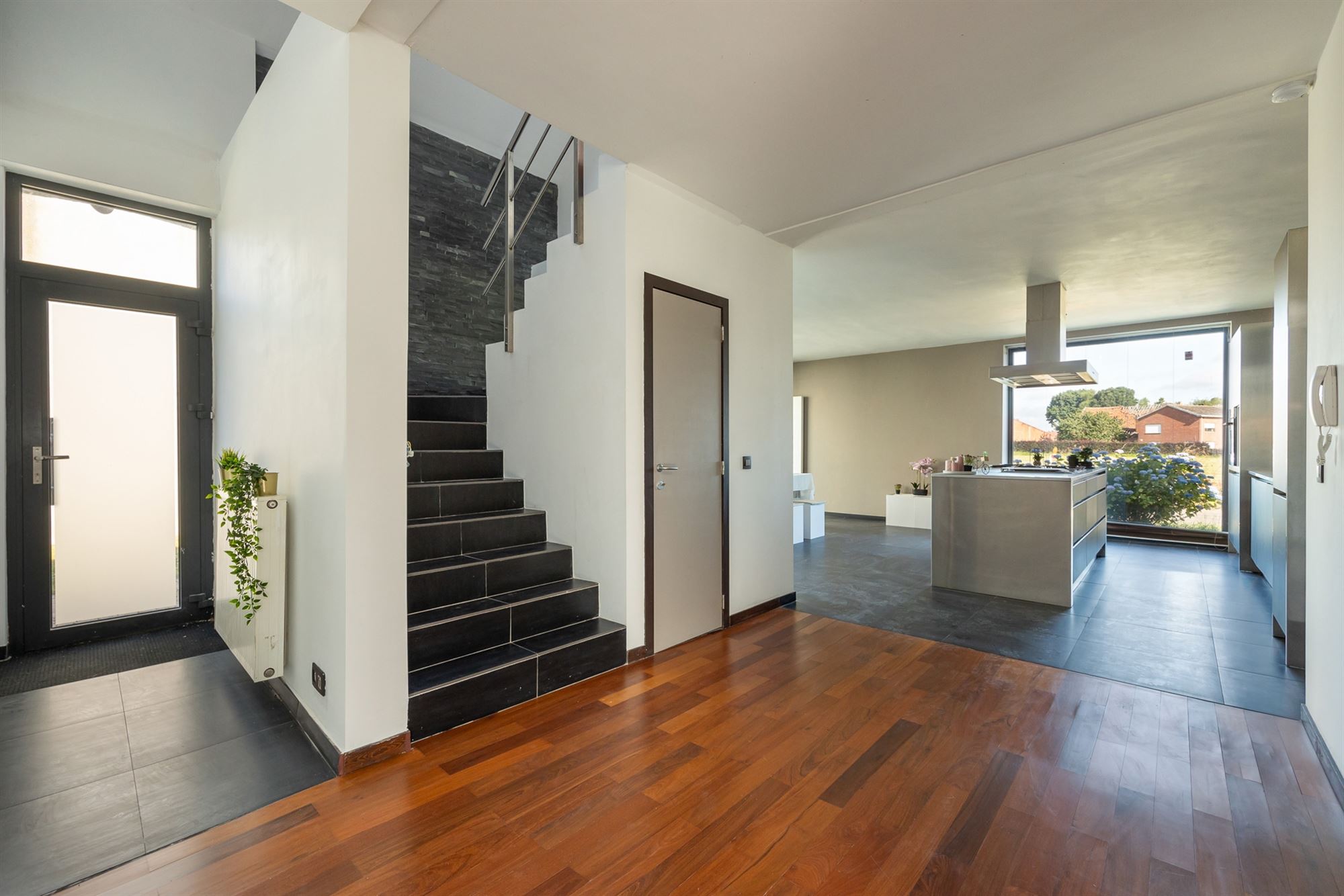 Huis in LEEST, foto 5