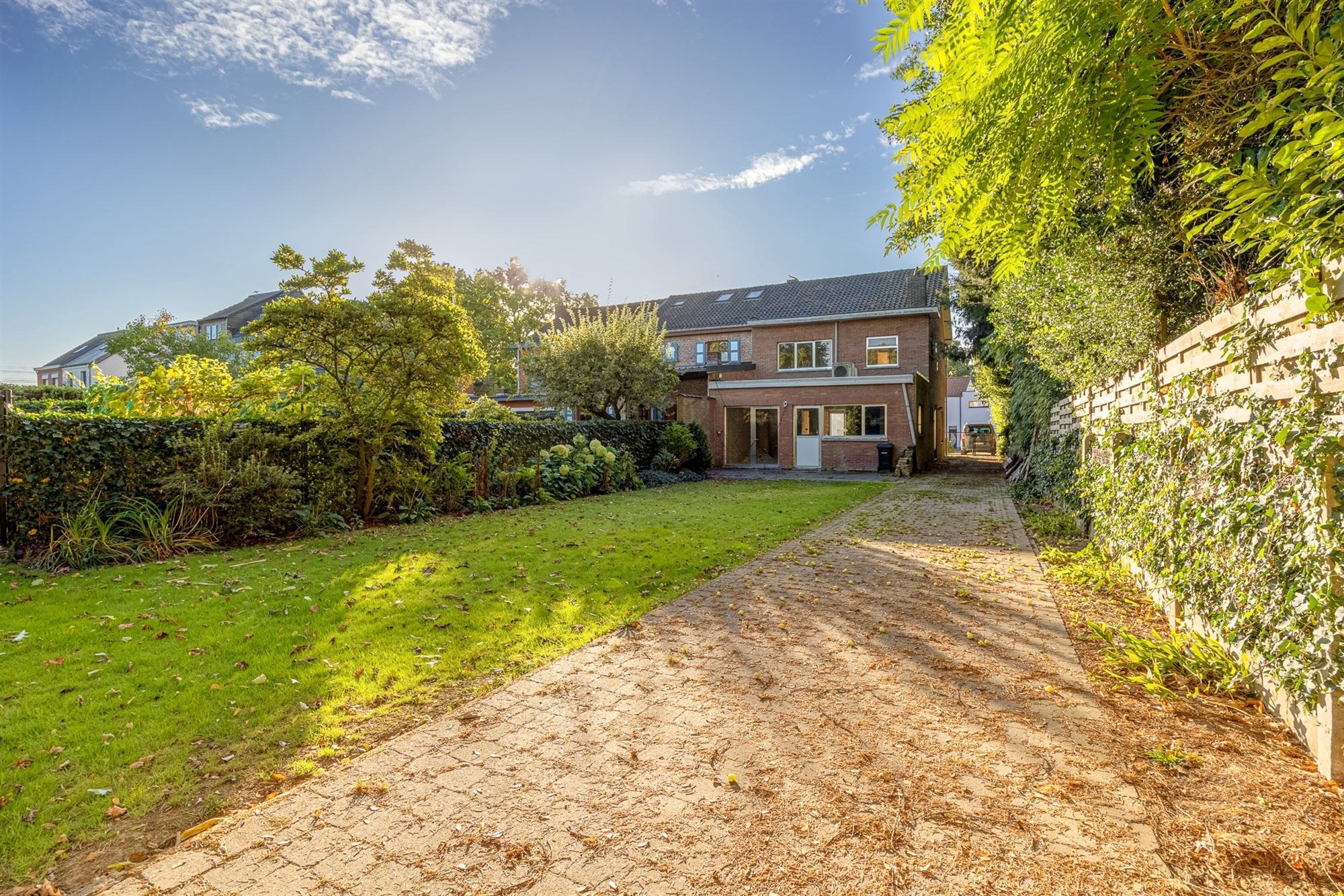 Huis in HOVE, foto 2
