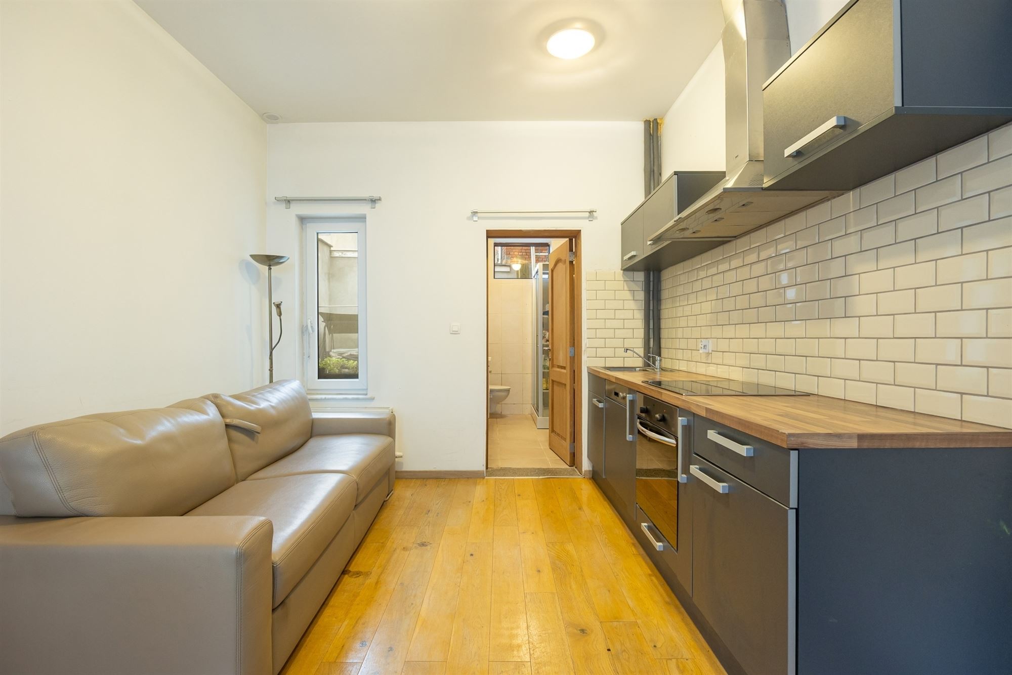 Huis in MERKSEM, foto 4