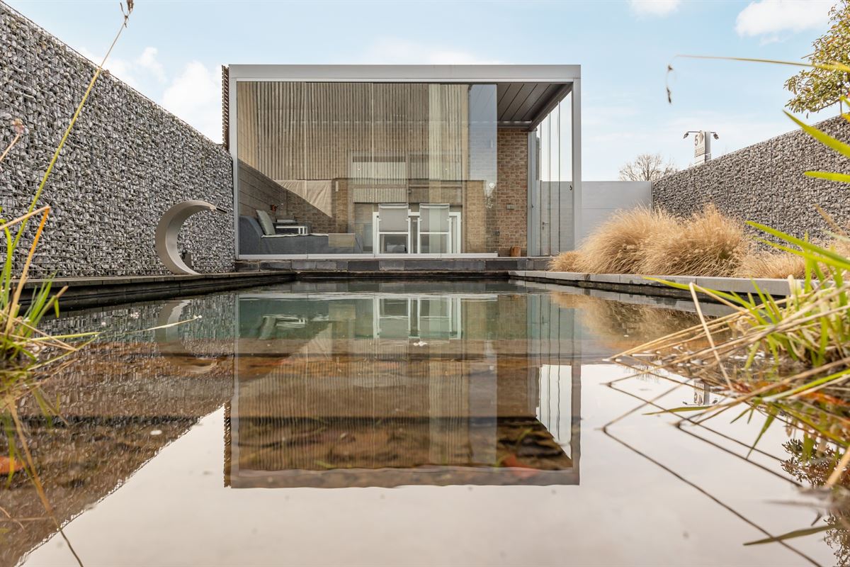 Huis in VERREBROEK: Huis