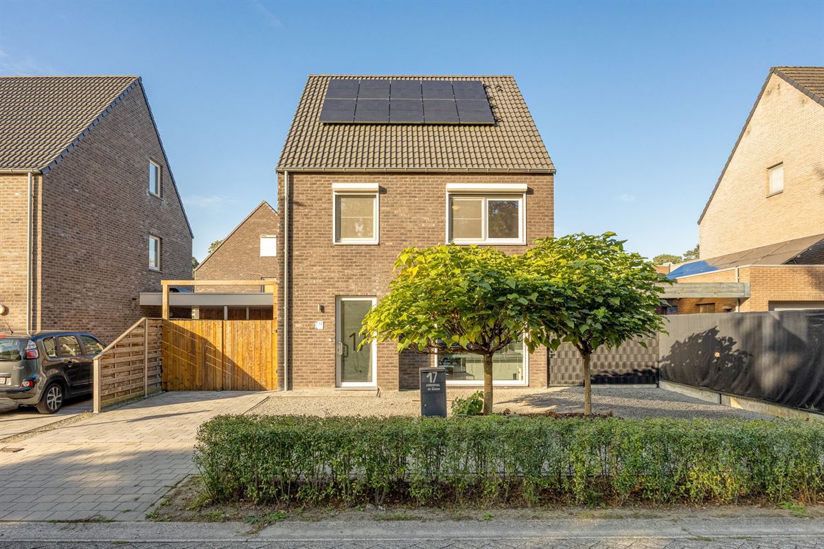 Huis in VOSSELAAR: Huis