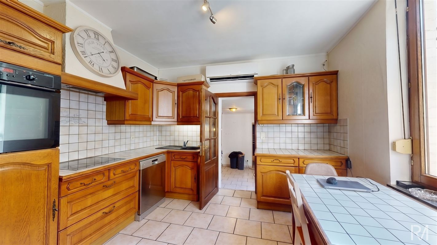 Maison 2 chambres pleine de potentiel à Grâce-Hollogne