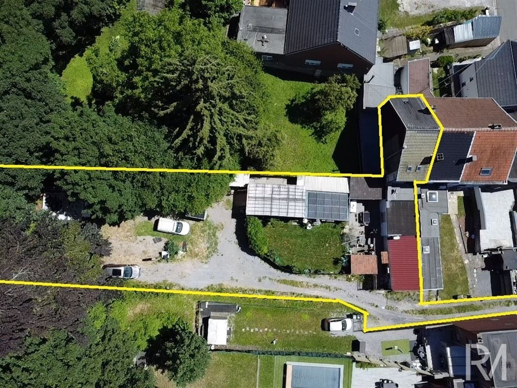Maison 2 chambres pleine de potentiel à Grâce-Hollogne