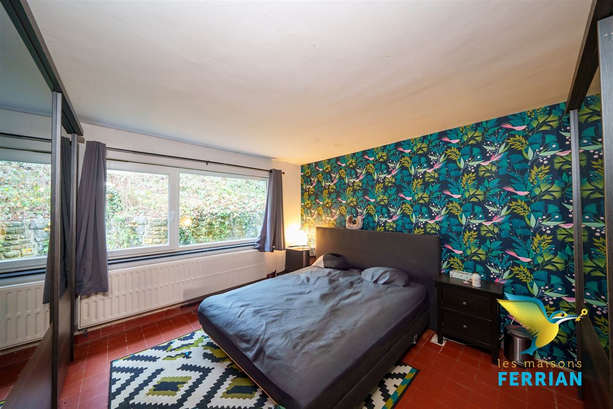 Commerce avec appartement à DAVE (3 chambres)