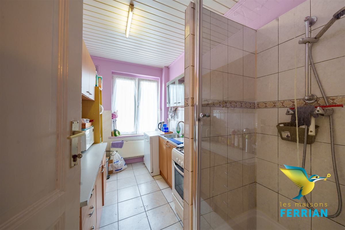 Immeuble de rapport - Appartement(s) à SCHAARBEEK (8 chambres)