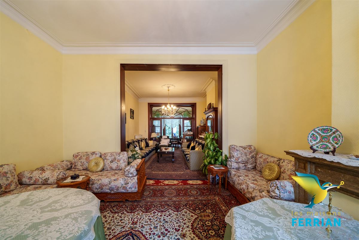 Immeuble de rapport - Appartement(s) à SCHAARBEEK (8 chambres)