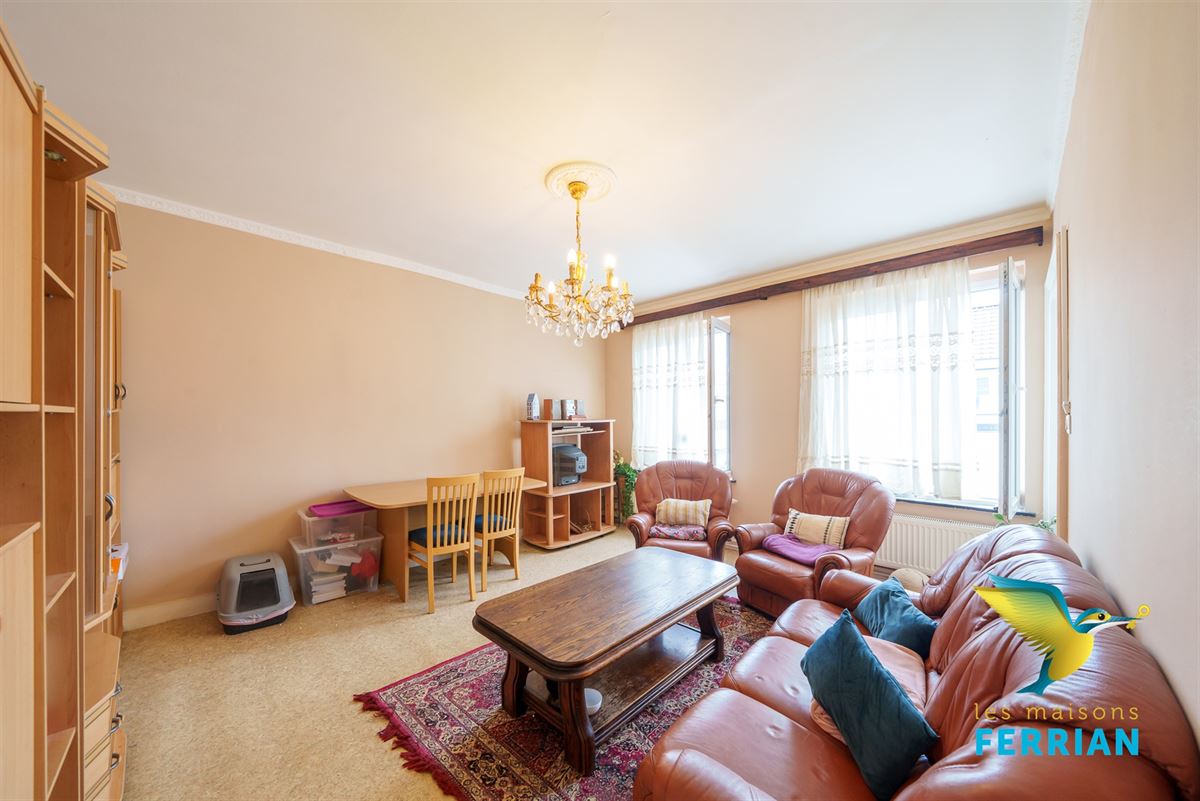 Immeuble de rapport - Appartement(s) à SCHAARBEEK (8 chambres)