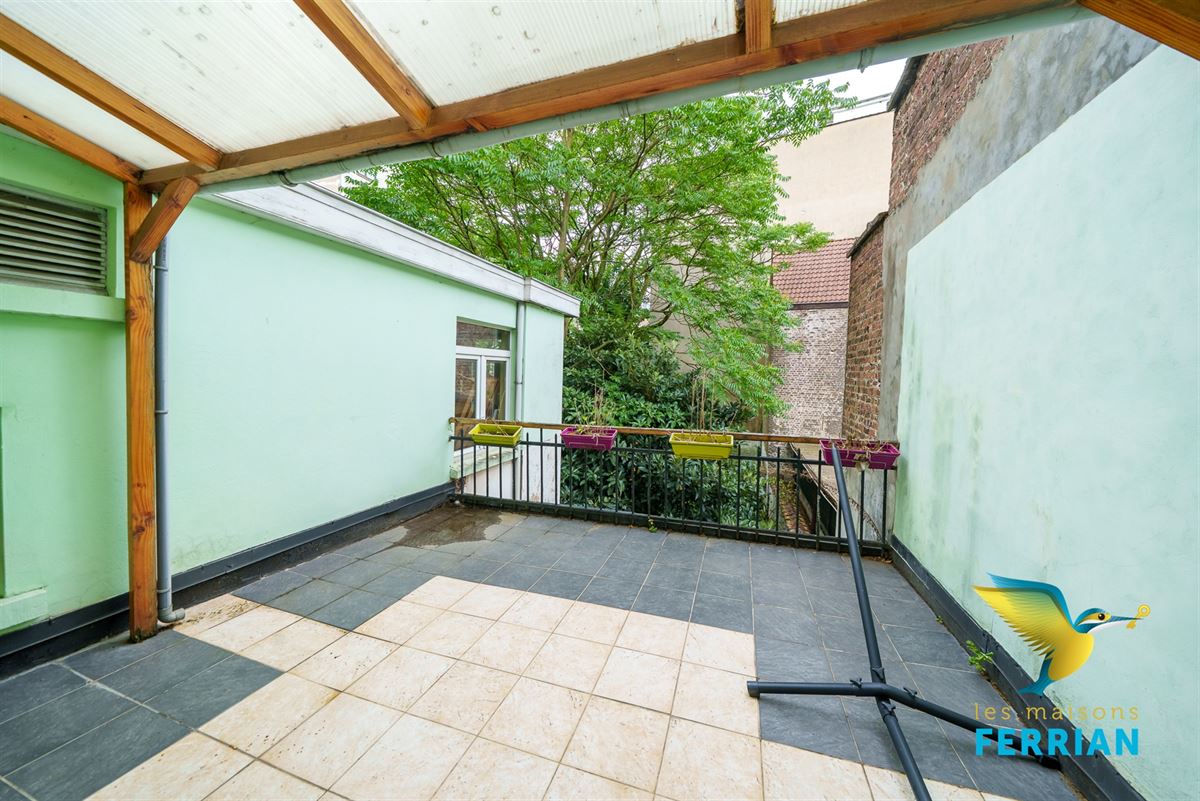 Immeuble de rapport - Appartement(s) à SCHAARBEEK (8 chambres)