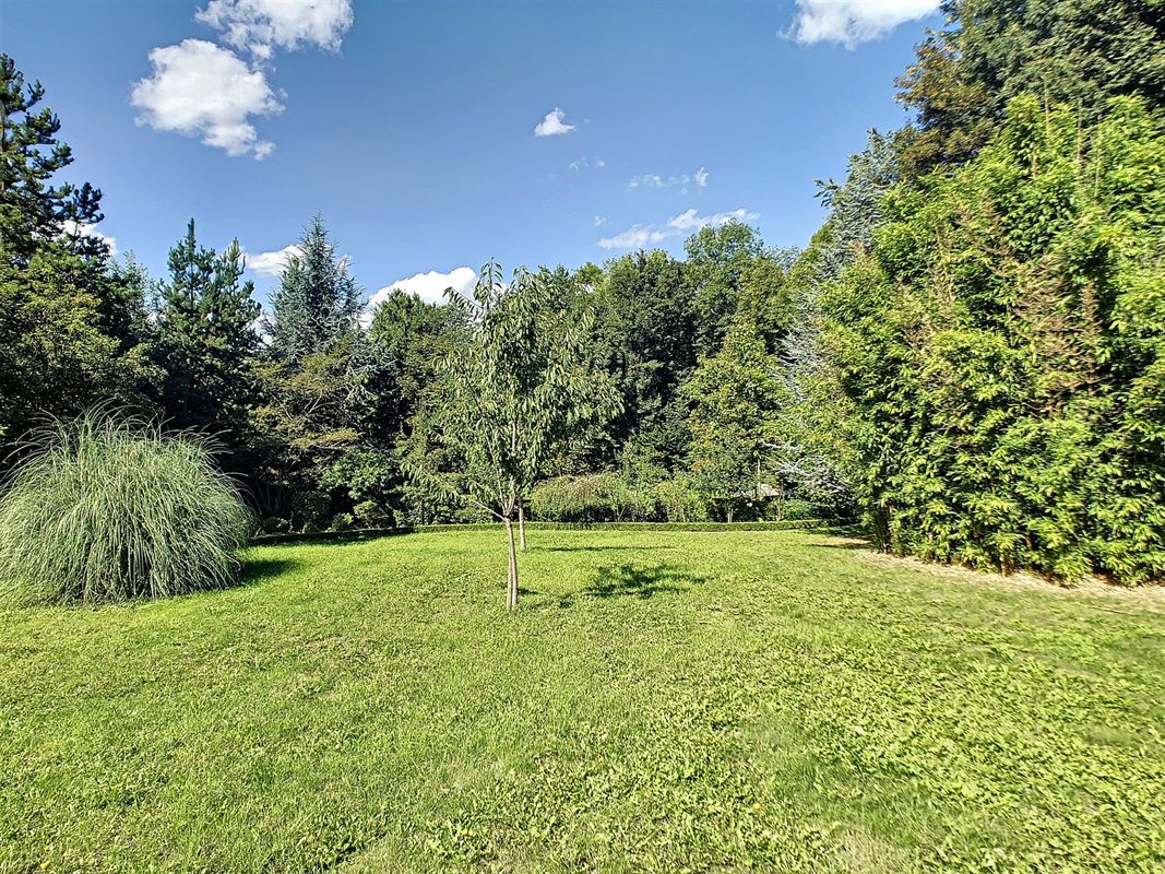 Maison exceptionnelle à MORLANWELZ (5 chambres)