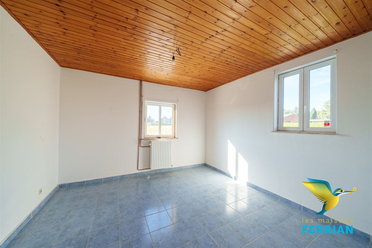 Villa à MOMIGNIES (3 chambres)