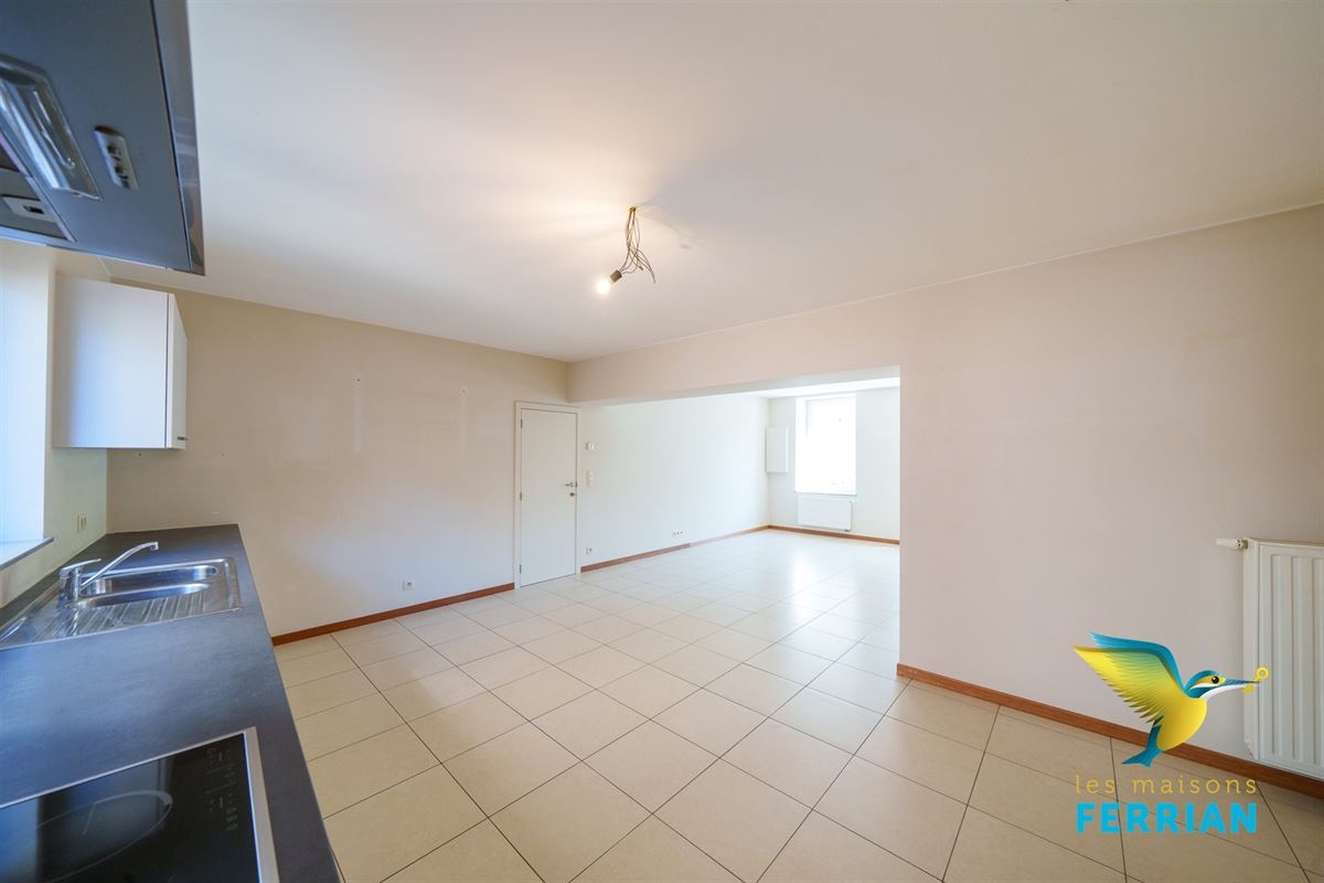 Immeuble de rapport - Appartement(s) à BOUFFIOULX (4 chambres)