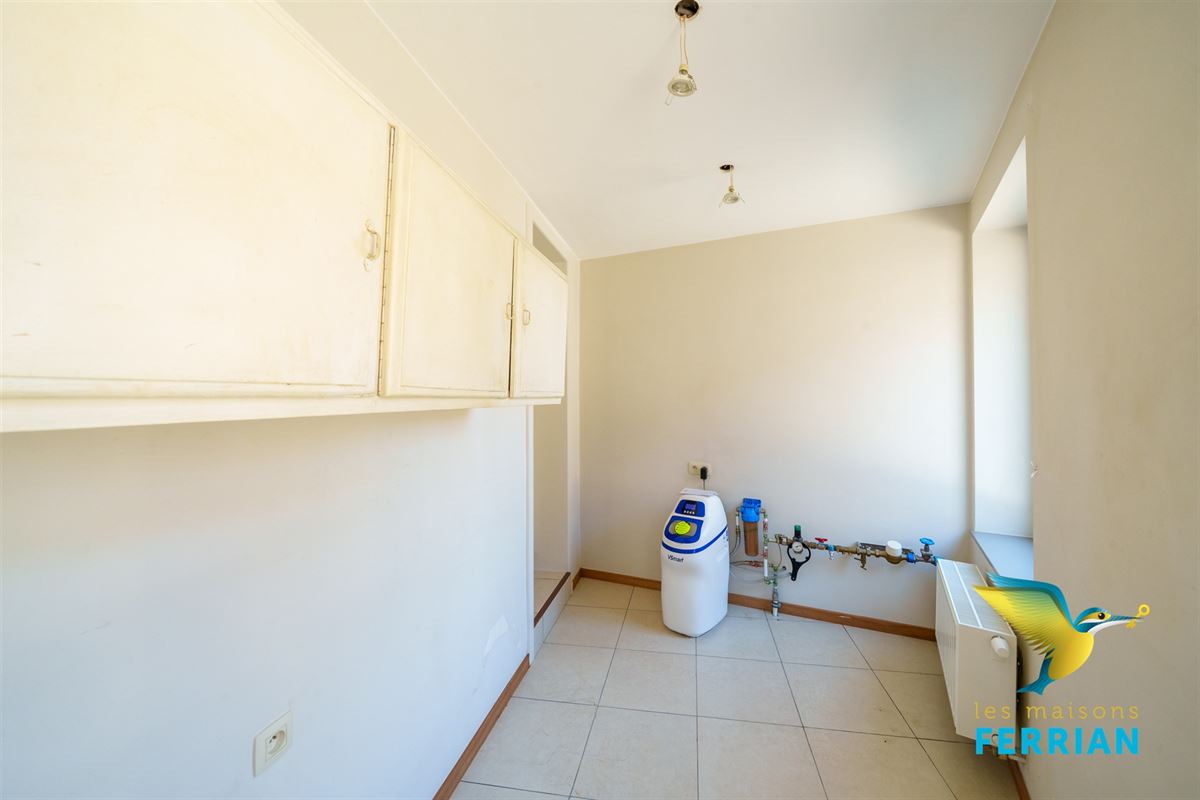 Immeuble de rapport - Appartement(s) à BOUFFIOULX (4 chambres)