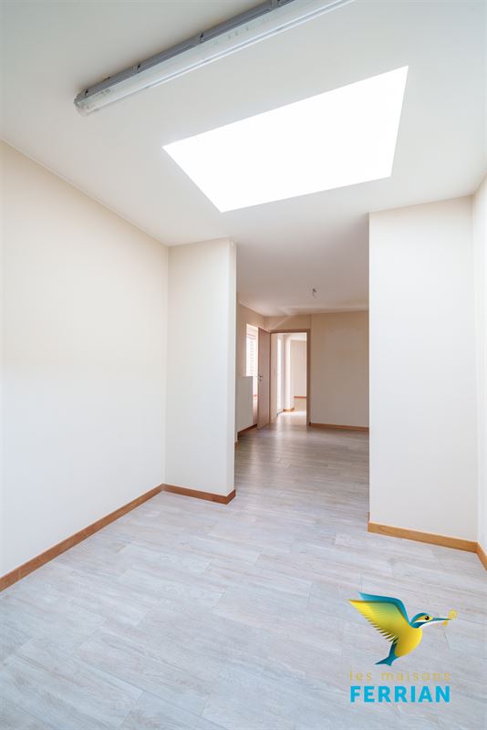 Immeuble de rapport - Appartement(s) à BOUFFIOULX (4 chambres)