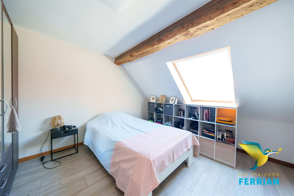 Immeuble de rapport - Appartement(s) à BOUFFIOULX (4 chambres)