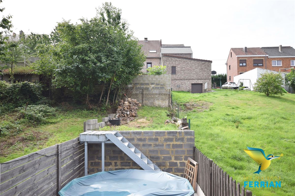 Maison unifamiliale à GILLY (4 chambres)