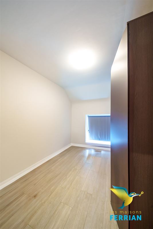 Immeuble de rapport - Appartement(s) à BOUFFIOULX (4 chambres)