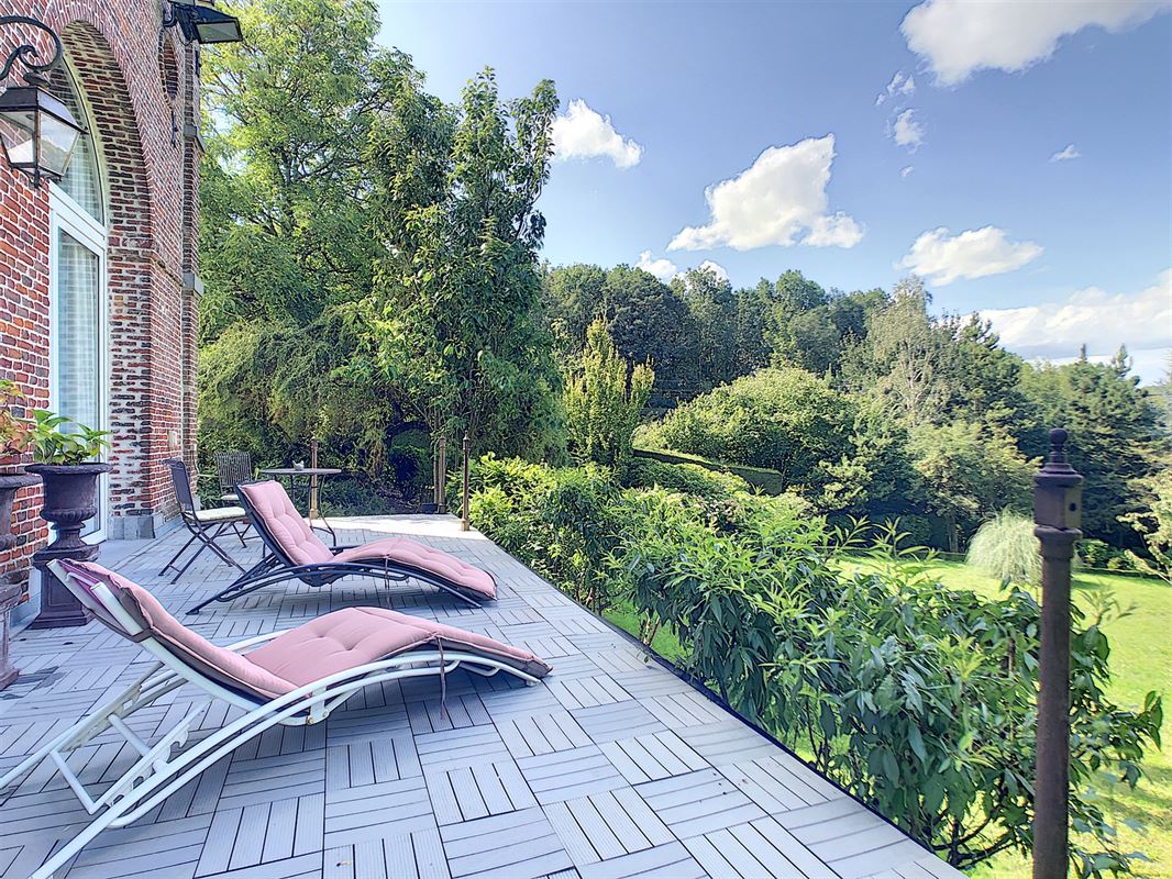 Maison exceptionnelle à MORLANWELZ (5 chambres)