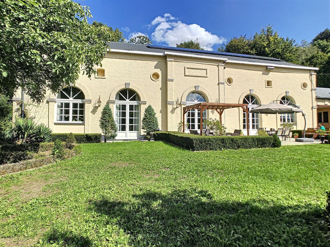 Maison exceptionnelle à MORLANWELZ (5 chambres)