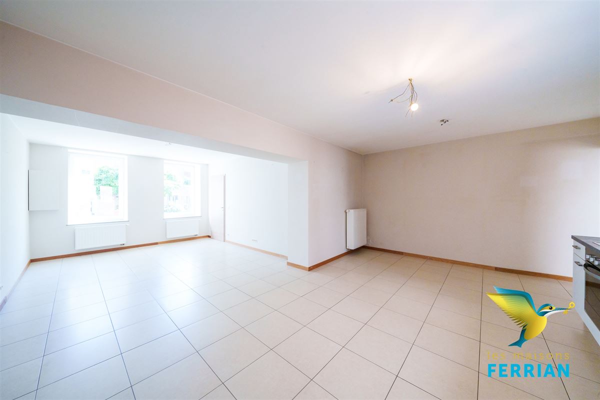 Immeuble de rapport - Appartement(s) à BOUFFIOULX (4 chambres)