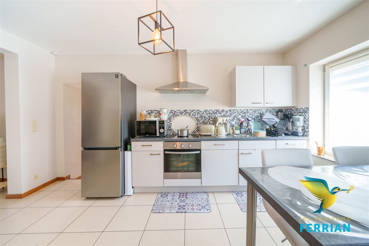 Immeuble de rapport - Appartement(s) à BOUFFIOULX (4 chambres)